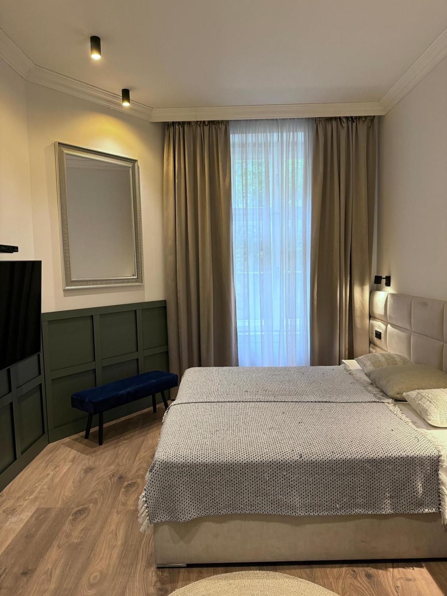 Luxury Kmochova Lägenhet Prag